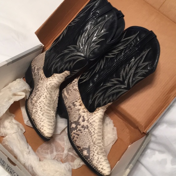 acme snakeskin boots